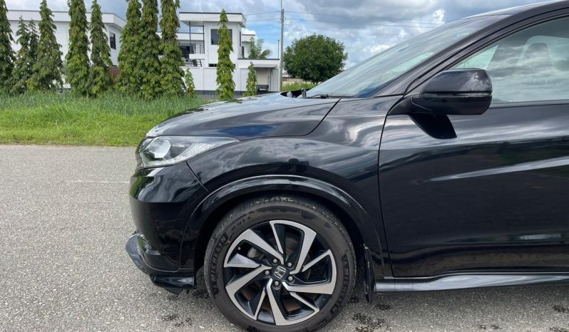 
								2017 Honda Vezel full									