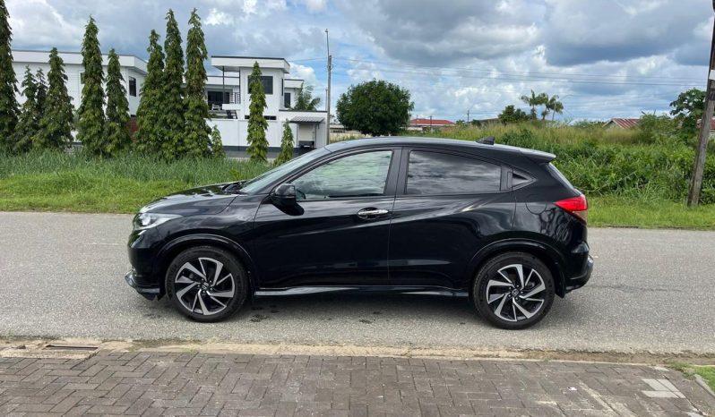 
								2017 Honda Vezel full									