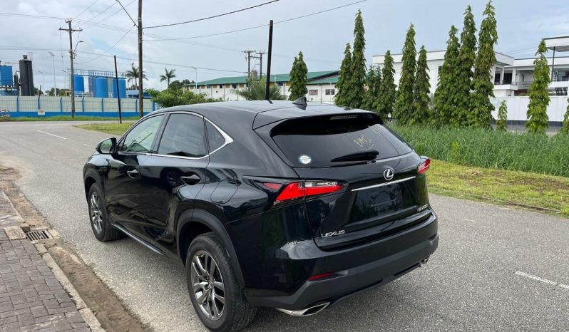 
								2016 LEXUS NX200T full									