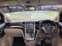 
										2013 Toyota VELLFIRE full									